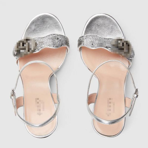 2021 women's brand sandal handbag designer slide custom heels metal buckle fashion anti slip high series large size, Black
2021 women's brand sandal handbag designer slide custom heels metal buckle fashion anti slip high series large size, Black