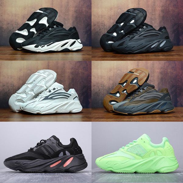 for 2021 new 700 v2 running shoes men women vanta static salt multi solid grey mauve inertia analog mens trainers fashion sports sneakers
for 2021 new 700 v2 running shoes men women vanta static salt multi solid grey mauve inertia analog mens trainers fashion sports sneakers