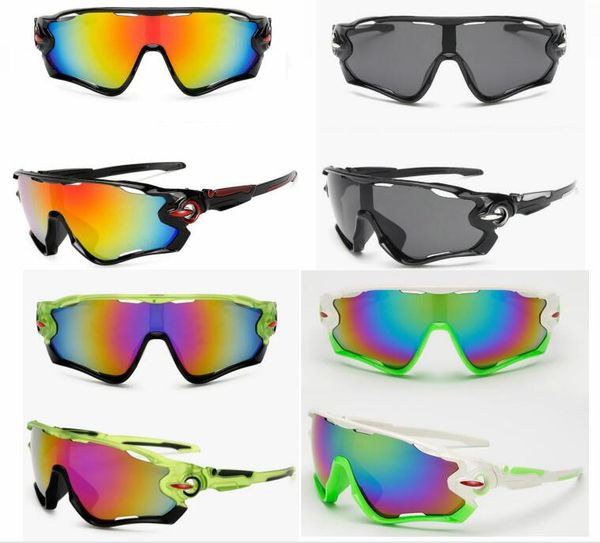 fashion sports sunglasses outdoor men and women cycling sunglass 10pcs/lot glasses (made in china)., White;black
fashion sports sunglasses outdoor men and women cycling sunglass 10pcs/lot glasses (made in china)., White;black
