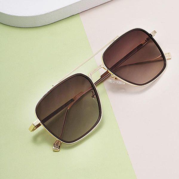 sunglasses 2021 women's polarized fashion big frame travel driving anti-uv hd glasses, White;black
sunglasses 2021 women's polarized fashion big frame travel driving anti-uv hd glasses, White;black