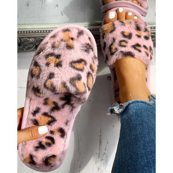 women leopard plush slip on slippers warm fluffy fur open toe flat home casual furry walking shoes 3colors, Black
women leopard plush slip on slippers warm fluffy fur open toe flat home casual furry walking shoes 3colors, Black