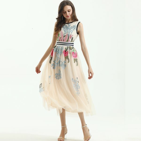 spring summer female embroidered flower elegant party long night knitted around the neck ed 2021, Black;gray
spring summer female embroidered flower elegant party long night knitted around the neck ed 2021, Black;gray