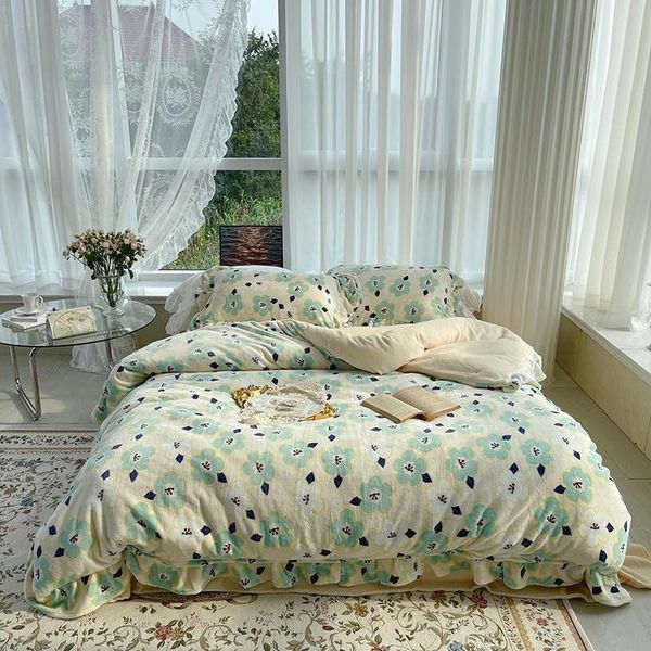 bedding sets shaggy velvet 4pcs duvet cover bed sheet pillowcases double king ultra soft elegant flowers pretty girls set
bedding sets shaggy velvet 4pcs duvet cover bed sheet pillowcases double king ultra soft elegant flowers pretty girls set