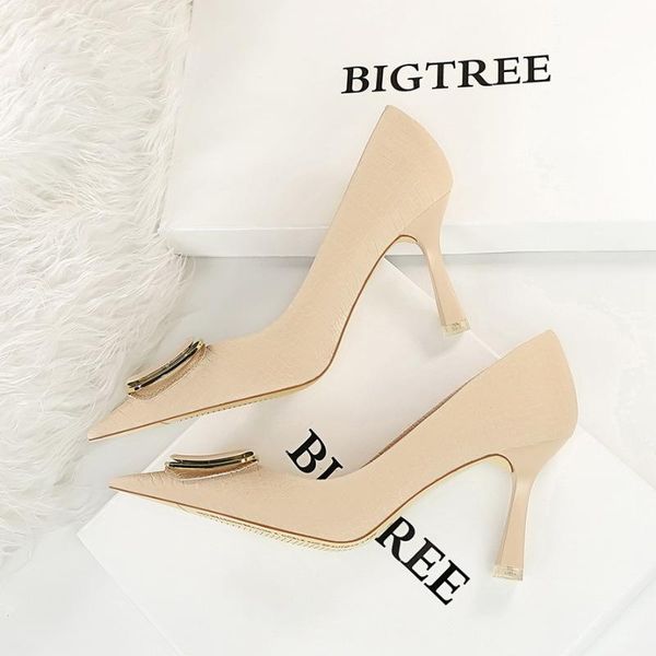 dress shoes bigtree designer women pumps square buckle stone pattern kitten heels high ladies large size 43, Black
dress shoes bigtree designer women pumps square buckle stone pattern kitten heels high ladies large size 43, Black