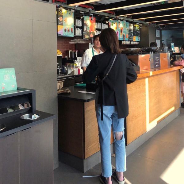 women's jeans save 2021 fall ten thousand pants don't wan leg type hole high waist straight torre in the summer of female, Blue
women's jeans save 2021 fall ten thousand pants don't wan leg type hole high waist straight torre in the summer of female, Blue