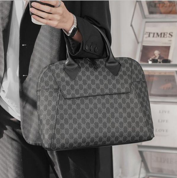 factory wholesale men handbag joker plaid business shoulder bag street fashion printed shell bags outdoor leisure horizontal large contrast
factory wholesale men handbag joker plaid business shoulder bag street fashion printed shell bags outdoor leisure horizontal large contrast