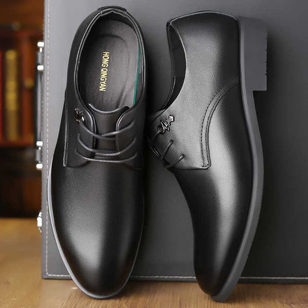 2021 leather men's business shoes office workers casual formal, Black
2021 leather men's business shoes office workers casual formal, Black
