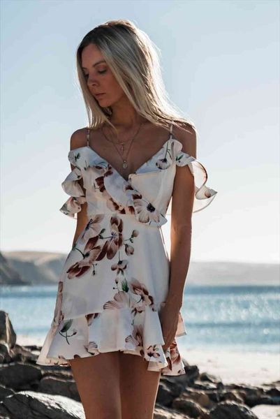 sleeveless v neck women dresses spaghetti strap beach floral ruffle tank mini casual dress flying sleeve sundress chiffon, Black;gray
sleeveless v neck women dresses spaghetti strap beach floral ruffle tank mini casual dress flying sleeve sundress chiffon, Black;gray