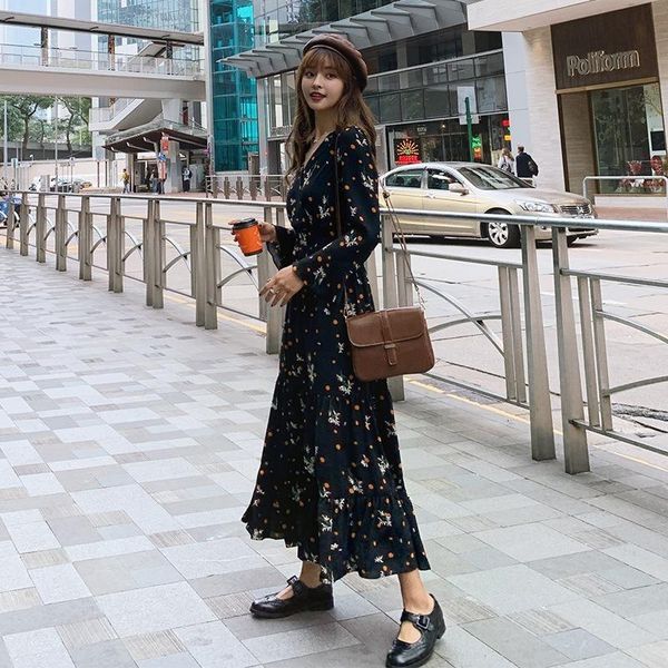 balck floral print maxi dress women boho long flare sleeve v neck high waist casual slim fit robe korean style 2021 dresses, Black;gray
balck floral print maxi dress women boho long flare sleeve v neck high waist casual slim fit robe korean style 2021 dresses, Black;gray