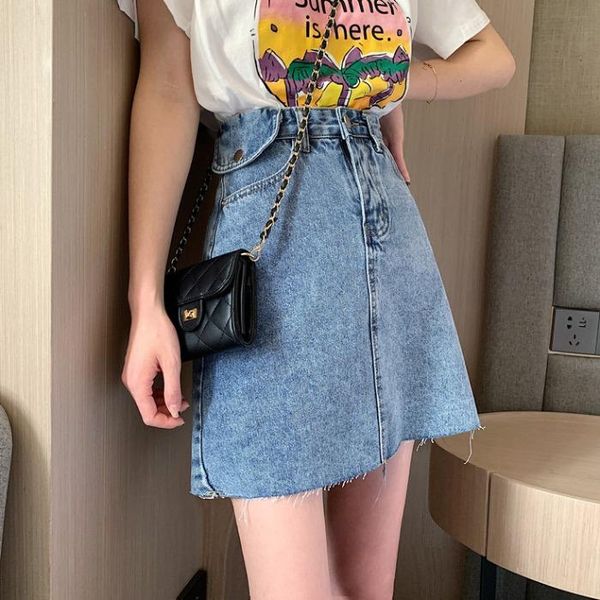 spring 2021 a-line skirt korean version of high waist slim denim casual all-match short skirts, Black
spring 2021 a-line skirt korean version of high waist slim denim casual all-match short skirts, Black
