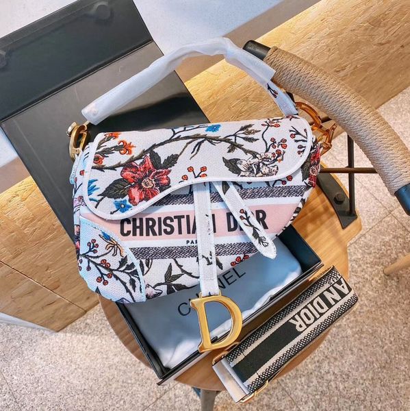 luxury designers classic leather bags brand shoulder bag women crossbody purse handbag -l2532, Red;black
luxury designers classic leather bags brand shoulder bag women crossbody purse handbag -l2532, Red;black