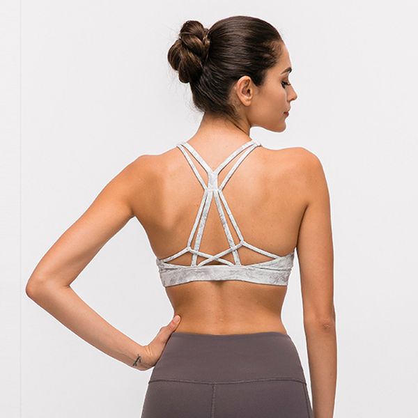 padded strappy sports bra yoga activewear workout clothes for women wireless fitness athletic exercise running bras, White;red
padded strappy sports bra yoga activewear workout clothes for women wireless fitness athletic exercise running bras, White;red