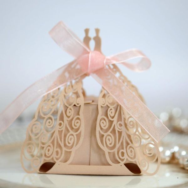 gift wrap 50/100pcs beauty peacock laser cut carriage favors box guests gifts candy boxes wedding dragees container bonbonniere supplies
gift wrap 50/100pcs beauty peacock laser cut carriage favors box guests gifts candy boxes wedding dragees container bonbonniere supplies