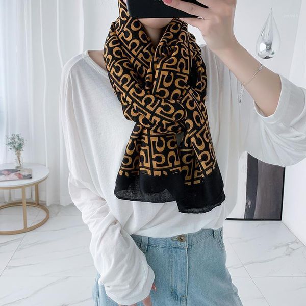 scarves 2021 women cotton scarf autumn winter geometric silk vintage shawls 85*180cm lady wraps soft echarpe female, Blue;gray
scarves 2021 women cotton scarf autumn winter geometric silk vintage shawls 85*180cm lady wraps soft echarpe female, Blue;gray