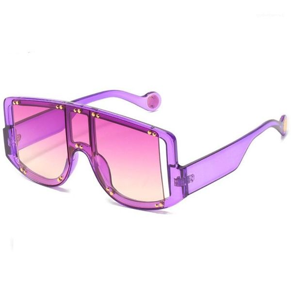 oversized one piece sunglasses women rivet large flat sun glasses square gradient eyeglasses shades uv400, White;black
oversized one piece sunglasses women rivet large flat sun glasses square gradient eyeglasses shades uv400, White;black