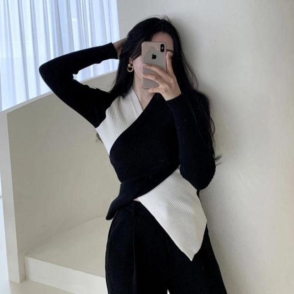 women's sweaters seeslim v-neck patchwork long sleeve women sweater split fork korean skinny slim ladies jumpers pullover autumn, White;black
women's sweaters seeslim v-neck patchwork long sleeve women sweater split fork korean skinny slim ladies jumpers pullover autumn, White;black