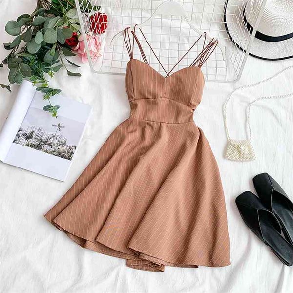 women backless dress retro stripes v-neck chest padded slim high waist a-line seaside summer vestidos f981 210527, Black;gray
women backless dress retro stripes v-neck chest padded slim high waist a-line seaside summer vestidos f981 210527, Black;gray