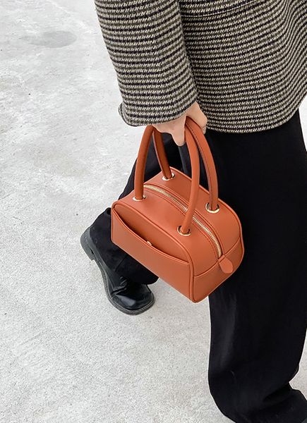 fashion lychee pattern women handle bags solid color pu leather ladies shoulder underarm bag simple female small square tote
fashion lychee pattern women handle bags solid color pu leather ladies shoulder underarm bag simple female small square tote