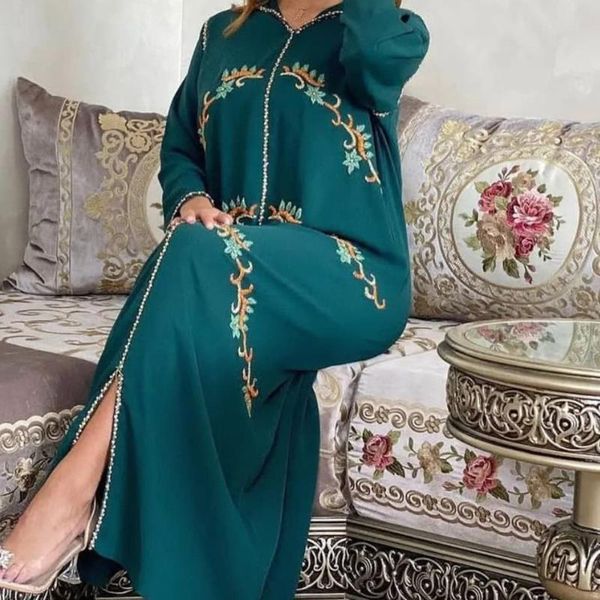 ethnic clothing 2021 fashion casual ladies long hooded dress muslim headscarf floral embroidered gown dubai, Red
ethnic clothing 2021 fashion casual ladies long hooded dress muslim headscarf floral embroidered gown dubai, Red