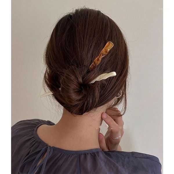 korean style women elegant acetic acid shell acrylic hair sticks simple retro clips tortoise accessories1
korean style women elegant acetic acid shell acrylic hair sticks simple retro clips tortoise accessories1