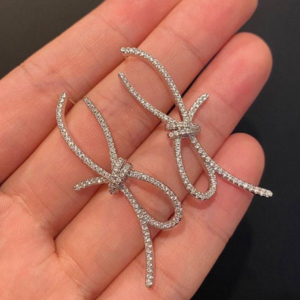 hoop & huggie french line earrings for women stainless steel hypoallergenic luxury jewelry wedding accessories gift wholesale, Golden;silver
hoop & huggie french line earrings for women stainless steel hypoallergenic luxury jewelry wedding accessories gift wholesale, Golden;silver