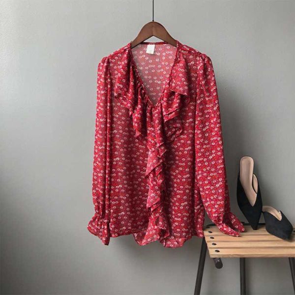 women chiffon blouse shirt plus size red floral printing ruffle long sleeve elegant vintage autumn fashion summer woman women's blouses, White
women chiffon blouse shirt plus size red floral printing ruffle long sleeve elegant vintage autumn fashion summer woman women's blouses, White
