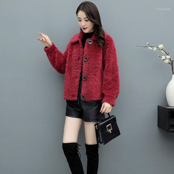 faux lamb coat female loose winter warm short solid color casual slim woolen ladies lapel pocket single-breasted women's jackets, Black;brown
faux lamb coat female loose winter warm short solid color casual slim woolen ladies lapel pocket single-breasted women's jackets, Black;brown