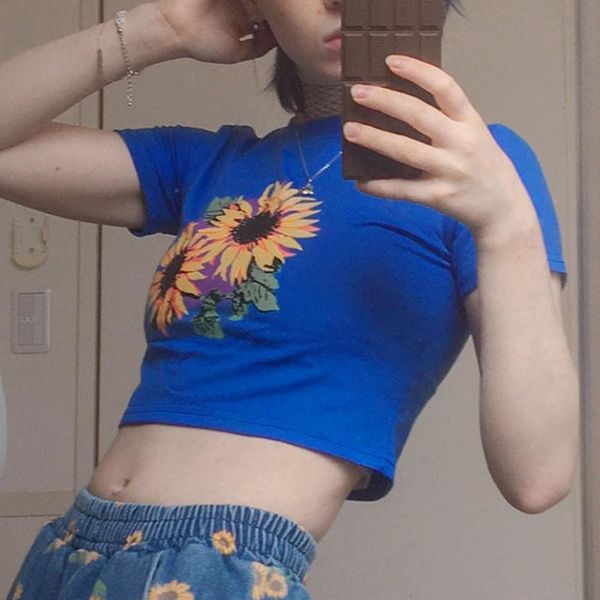 women's t-shirt y2k streetwear sunflower print short sleeve t-shirts 2000s fashion o-neck graphic blue baby tees summer cute crop cott, White
women's t-shirt y2k streetwear sunflower print short sleeve t-shirts 2000s fashion o-neck graphic blue baby tees summer cute crop cott, White