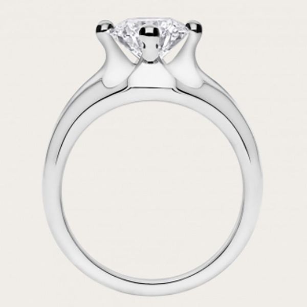 au585 white gold ring women wedding anniversary engagement party crown flower round moissanite diamond elegant trendy cluster rings, Golden;silver
au585 white gold ring women wedding anniversary engagement party crown flower round moissanite diamond elegant trendy cluster rings, Golden;silver