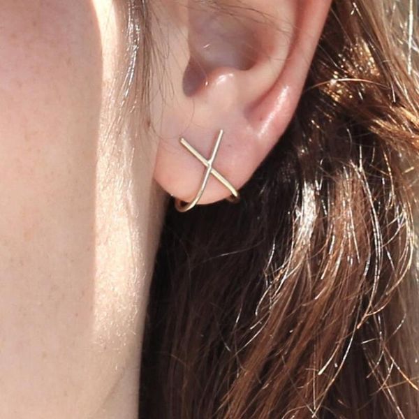 clip-on & screw back x cross shape clip no pierced cuff earring 925 sterling silver stereo earrings for women jewelry wedding ear 2021
clip-on & screw back x cross shape clip no pierced cuff earring 925 sterling silver stereo earrings for women jewelry wedding ear 2021