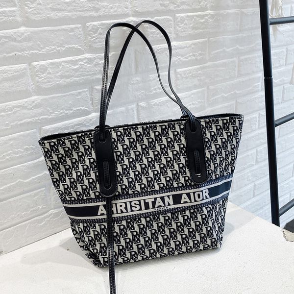 65% off store online luxury handbags same net envelope new korean fashion canvas shoulder large capacity women's tote bag
65% off store online luxury handbags same net envelope new korean fashion canvas shoulder large capacity women's tote bag