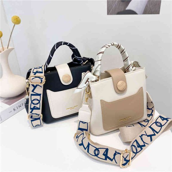 75% off handbag factory store on june women's contrast color silk scarf bucket simple wide shoulder strap messenger
75% off handbag factory store on june women's contrast color silk scarf bucket simple wide shoulder strap messenger
