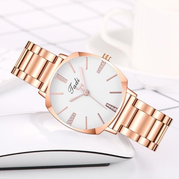 tadi brand creative square rhinestone dial three hands women's steel quartz clocks casual alloy wristwatches 2021, Slivery;brown
tadi brand creative square rhinestone dial three hands women's steel quartz clocks casual alloy wristwatches 2021, Slivery;brown