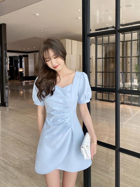 skirts incense thirteen lines taotaojia 2021 summer lady temperament women's high temperature shaping short sleeve square collar a-line, Black
skirts incense thirteen lines taotaojia 2021 summer lady temperament women's high temperature shaping short sleeve square collar a-line, Black