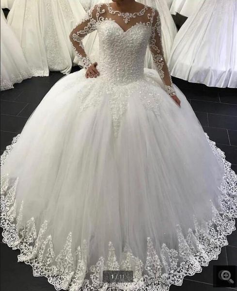 2021 attractive wholesale white tulle ball gown wedding dresses long sleeve lace appliques princess puffy bridal gowns beaded muslim women v
2021 attractive wholesale white tulle ball gown wedding dresses long sleeve lace appliques princess puffy bridal gowns beaded muslim women v