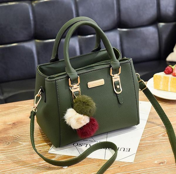 evening bags luxury handbag vintage leather women bag fashion ladies hand genuiges for lady's crossbody
evening bags luxury handbag vintage leather women bag fashion ladies hand genuiges for lady's crossbody