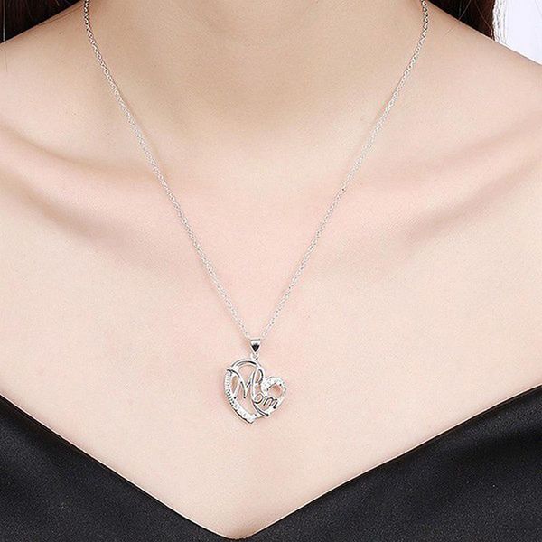 pendant necklaces fashion letter mom heart shape inlaid crystal necklace mother's day gift jewelry, Silver
pendant necklaces fashion letter mom heart shape inlaid crystal necklace mother's day gift jewelry, Silver