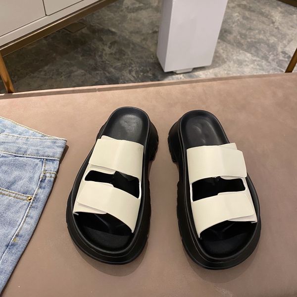 factory 2021 wholesale designer ladys summer sandals thick sole 3-5 cm nylon classic lady luxury leather flat slippers 35-41 white, Black
factory 2021 wholesale designer ladys summer sandals thick sole 3-5 cm nylon classic lady luxury leather flat slippers 35-41 white, Black