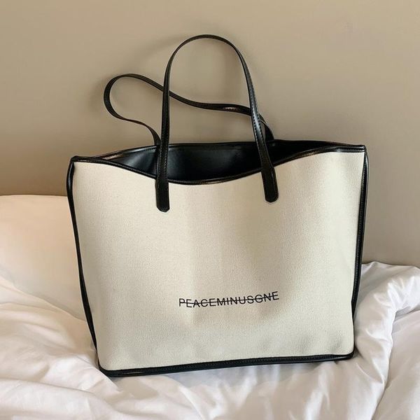 high-quality simple texture canvas women's bag underarm handbag2021 trendy ladies large-capacity urban sense shoulder bags
high-quality simple texture canvas women's bag underarm handbag2021 trendy ladies large-capacity urban sense shoulder bags