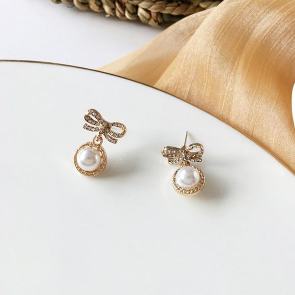 bilandi s925 needle sweet jewelry bowknot earrings golden plating crystal simulated pearl gifts stud, Golden;silver
bilandi s925 needle sweet jewelry bowknot earrings golden plating crystal simulated pearl gifts stud, Golden;silver