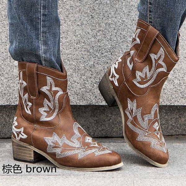 large 2021 autumn winter pointed embroidered short women's martin boots 35-43, Black
large 2021 autumn winter pointed embroidered short women's martin boots 35-43, Black