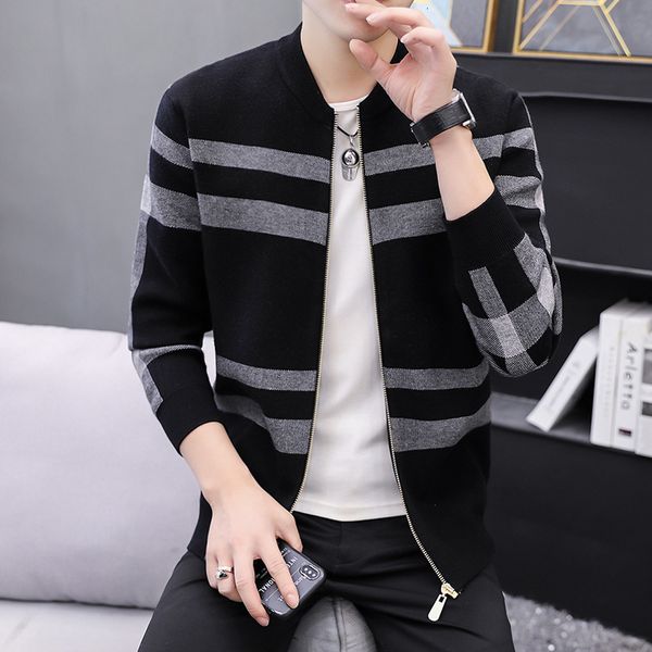 2021 spring knitted baseball korean version handsome trend youth cardigan men's autumn et, Black;brown
2021 spring knitted baseball korean version handsome trend youth cardigan men's autumn et, Black;brown