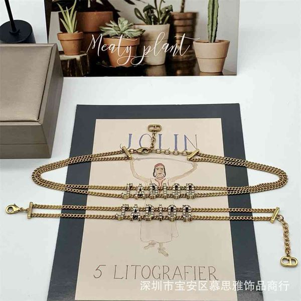 2021 luxury designer jewelry necklace brass double layer letter full diamond bracelet necklace looks thin and close to the waist, Silver
2021 luxury designer jewelry necklace brass double layer letter full diamond bracelet necklace looks thin and close to the waist, Silver