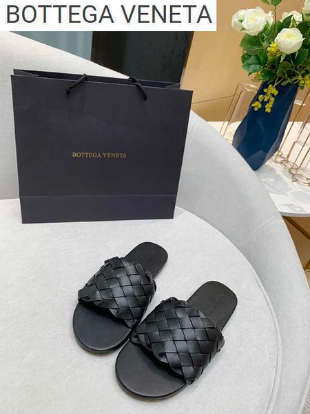 luxury brand women casual handmade walking tennis sandals slippers mules slides thongs shoes designer elaq, Black;white
luxury brand women casual handmade walking tennis sandals slippers mules slides thongs shoes designer elaq, Black;white
