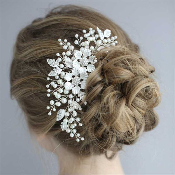 headpieces flashing jewelry golden rhinestone pearl bridal hairpin hair wedding elegant crystal comb headdress, Silver
headpieces flashing jewelry golden rhinestone pearl bridal hairpin hair wedding elegant crystal comb headdress, Silver