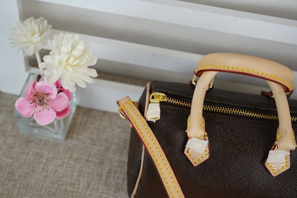 mini shoulder bags totes bag womens handbags women crossbody purses leather clutch backpack wallet wallets 
mini shoulder bags totes bag womens handbags women crossbody purses leather clutch backpack wallet wallets