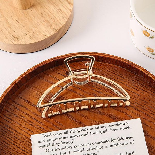 hair clips & barrettes women's metal claw no-slip large size hollow geometric design elegant fashion accessories gift for girl k2, Golden;silver
hair clips & barrettes women's metal claw no-slip large size hollow geometric design elegant fashion accessories gift for girl k2, Golden;silver