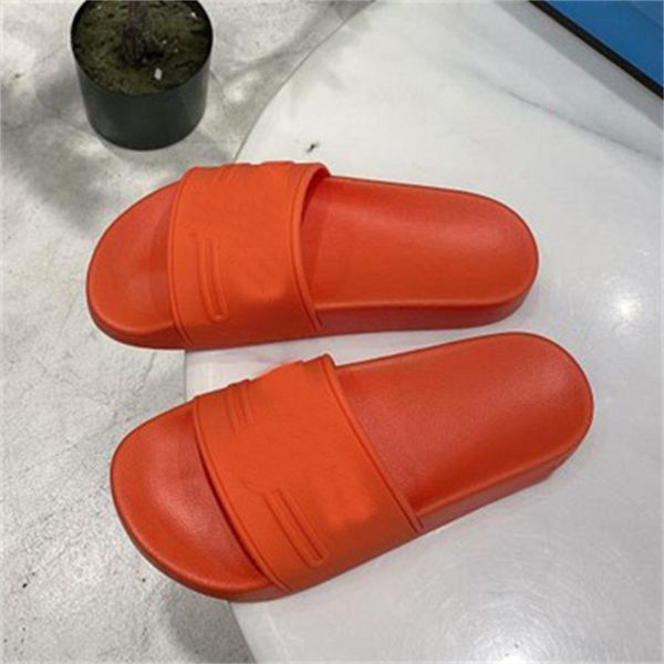 2022 designer men women slippers rubber slides sandal flat blooms strawberry tiger bees green red white shoes beach outdoor flower flip flop, Black
2022 designer men women slippers rubber slides sandal flat blooms strawberry tiger bees green red white shoes beach outdoor flower flip flop, Black