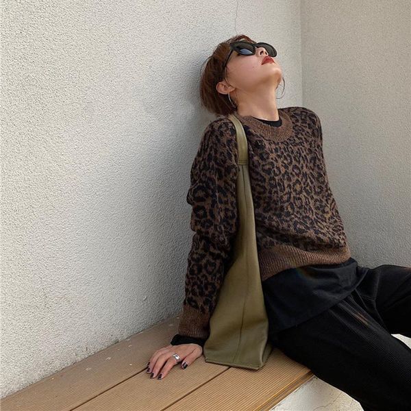 women's sweaters autumn and winter sweater casual leopard print round neck long sleeve, White;black
women's sweaters autumn and winter sweater casual leopard print round neck long sleeve, White;black