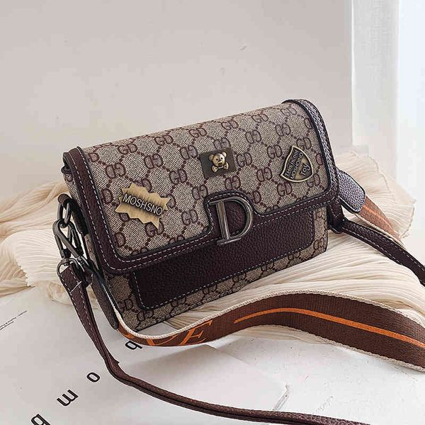 factory mall square bag letter printing wide shoulder strap satchel net red same one shoulder messenger bag st designerss luxuryss hand yw
factory mall square bag letter printing wide shoulder strap satchel net red same one shoulder messenger bag st designerss luxuryss hand yw